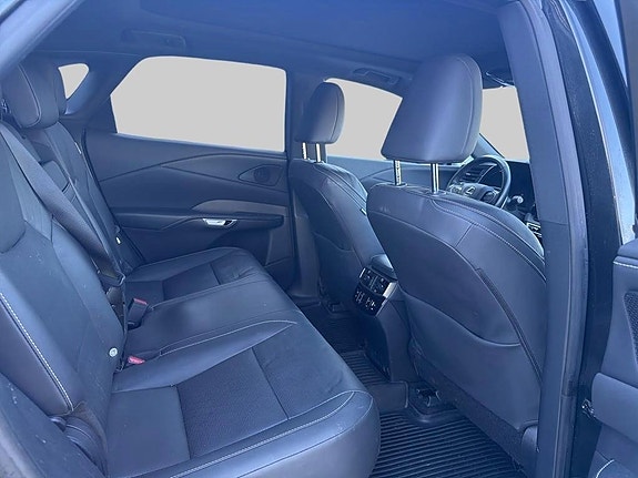 Lexus RX450h+ 7 of 20