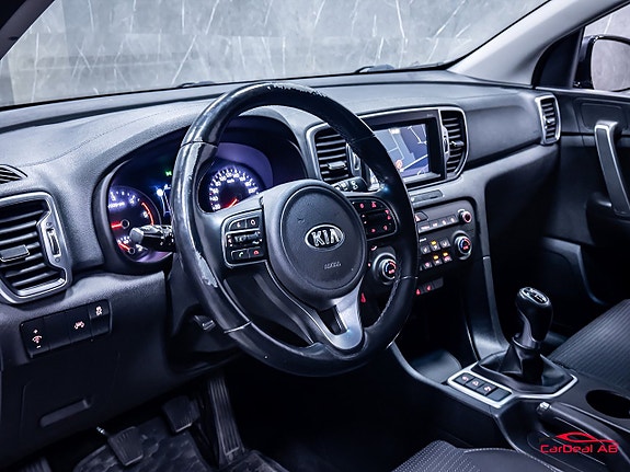Kia Sportage 12 of 28