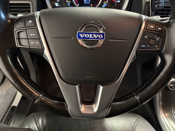 Volvo XC70 15 of 20
