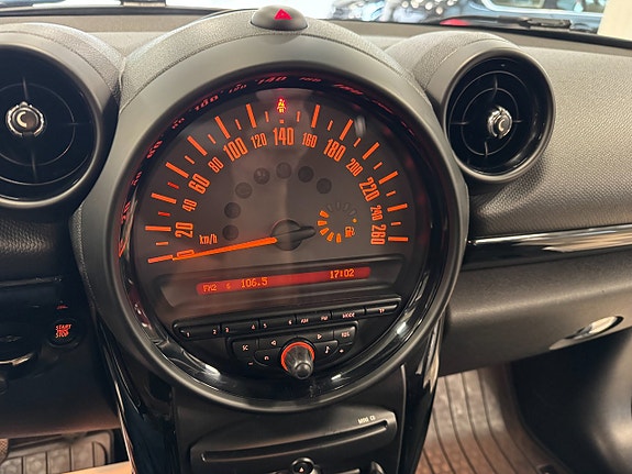 MINI Countryman Cooper 9 of 15