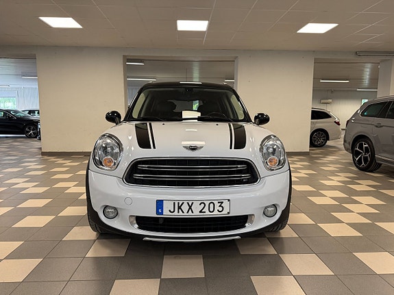 MINI Countryman Cooper 3 of 5
