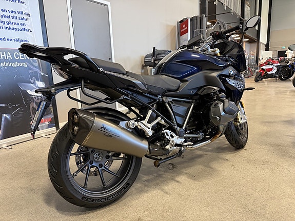 BMW R1250RS låga mil 2 of 8