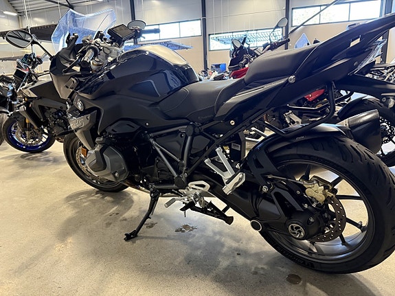 BMW R1250RS låga mil 3 of 8
