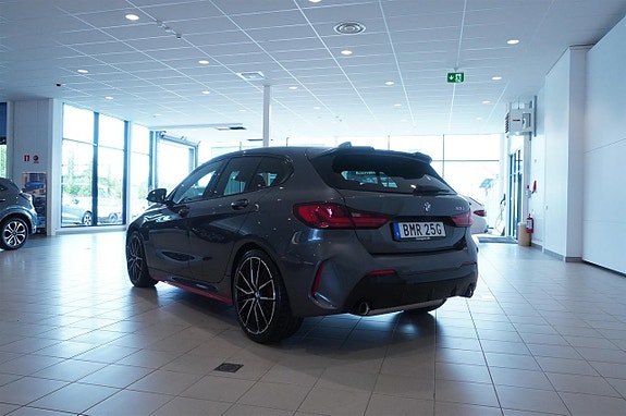 BMW 128ti 4 of 11