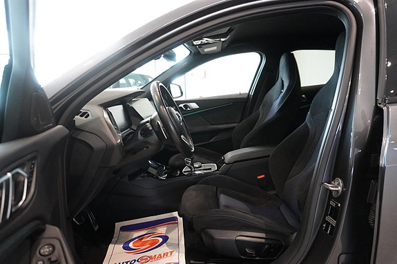 BMW 128ti 6 of 11