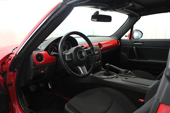 Mazda MX-5 16 of 29