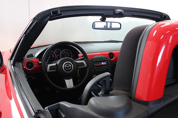 Mazda MX-5 27 of 29