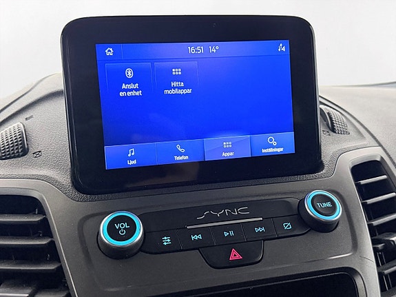 Ford Transit Connect 24 of 26