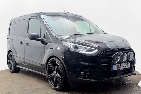 Ford Transit Connect 4 of 5