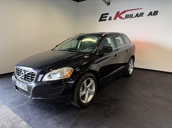 Volvo XC60 4 of 5