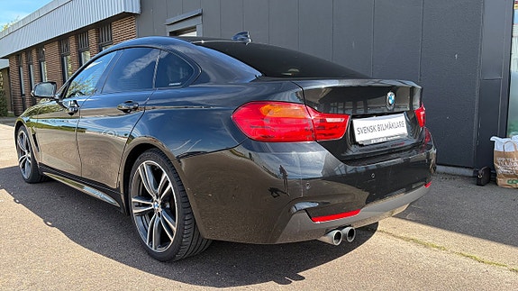 BMW 430i 4 of 5
