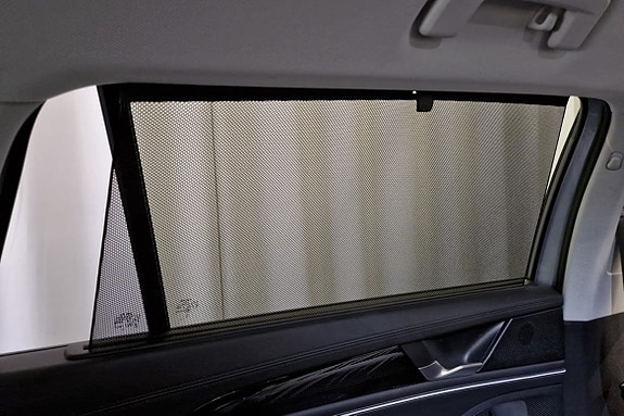 Volkswagen Passat 17 of 18