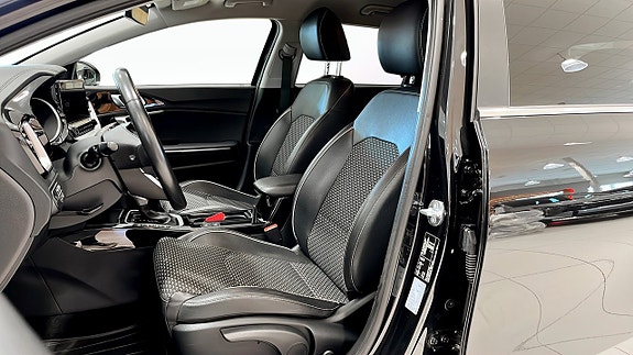 Kia Ceed 14 of 18