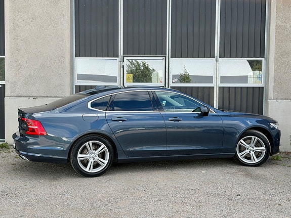 Volvo S90 4 of 21