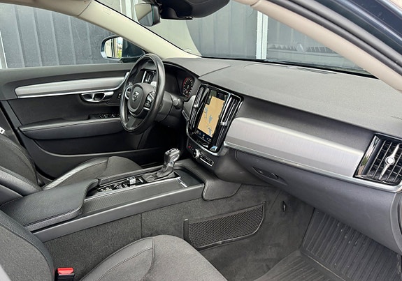 Volvo S90 13 of 21
