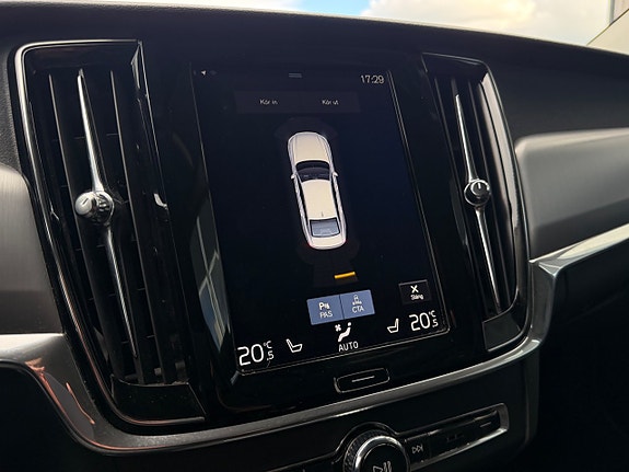 Volvo S90 20 of 21