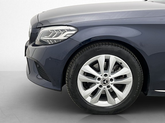 Mercedes-Benz C200 d 10 of 30