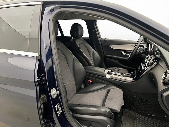 Mercedes-Benz C200 d 14 of 30