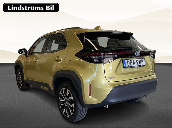 Toyota Yaris Cross 4 of 19
