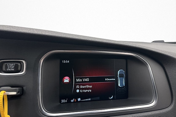 Volvo V40 Cross Country 15 of 28