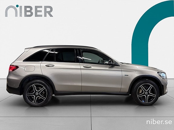 Mercedes-Benz GLC300 de 9 of 26