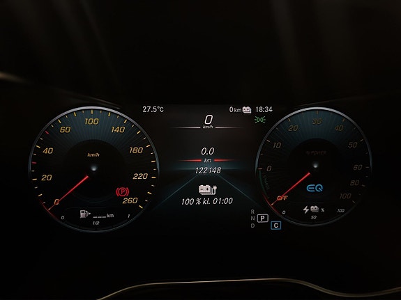 Mercedes-Benz GLC300 de 12 of 26