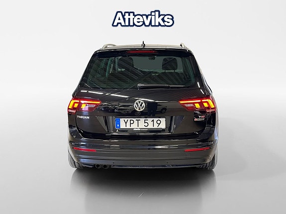 Volkswagen Tiguan 5 of 5