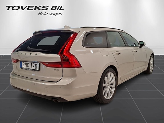 Volvo V90 3 of 19