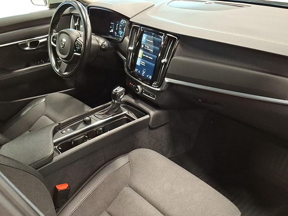Volvo V90 13 of 19