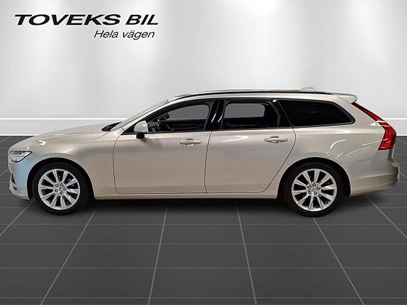 Volvo V90 6 of 19