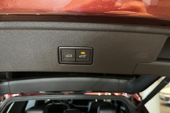 Volkswagen Touareg 26 of 27
