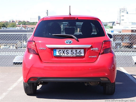 Toyota Yaris 16 of 17