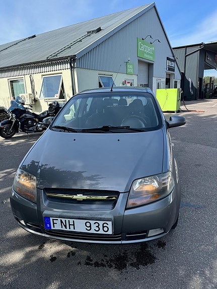 Chevrolet Kalos 5 of 5
