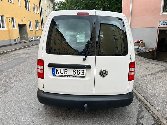 Volkswagen Caddy 12 of 19