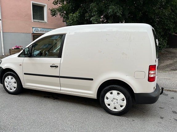 Volkswagen Caddy 17 of 19