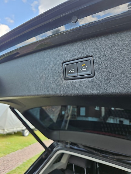 Volkswagen Tiguan 8 of 26