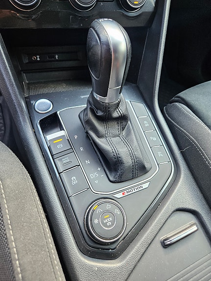 Volkswagen Tiguan 14 of 26
