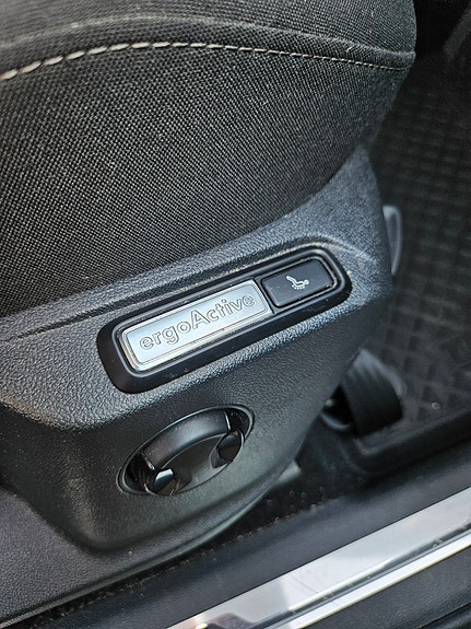 Volkswagen Tiguan 13 of 26