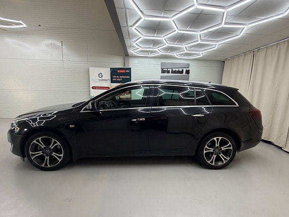 Opel Insignia 6 of 30