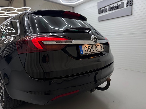 Opel Insignia 21 of 30
