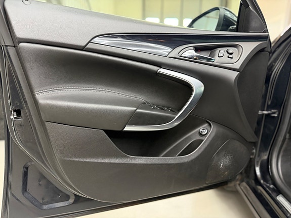 Opel Insignia 9 of 30