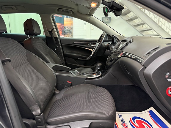 Opel Insignia 19 of 30