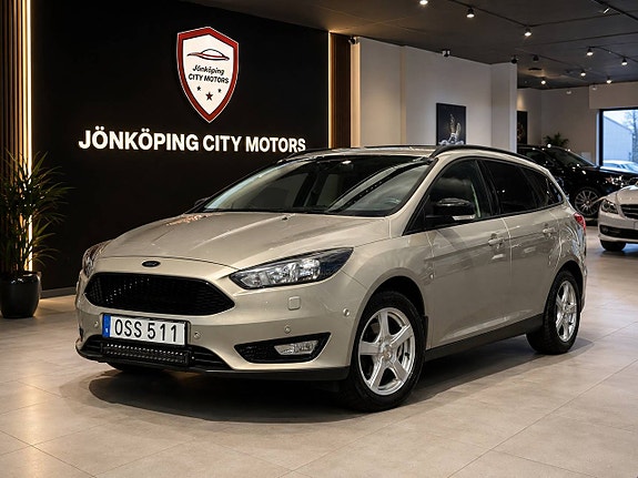 Ford Focus 2 of 5