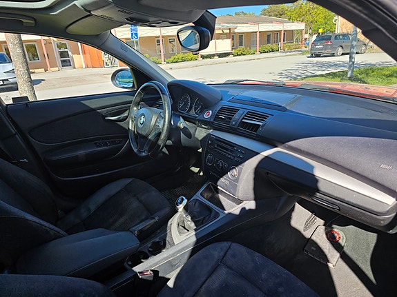 BMW 118i 11 of 11