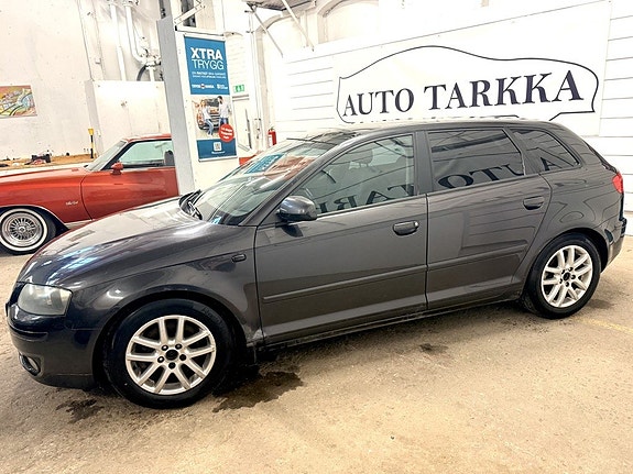 Audi A3 8 of 13