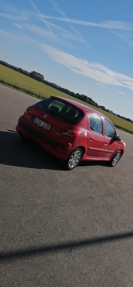 Peugeot 206+ 3 of 4