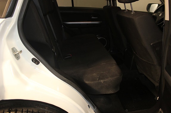 Suzuki Grand Vitara 11 of 18