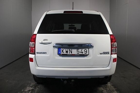 Suzuki Grand Vitara 6 of 18