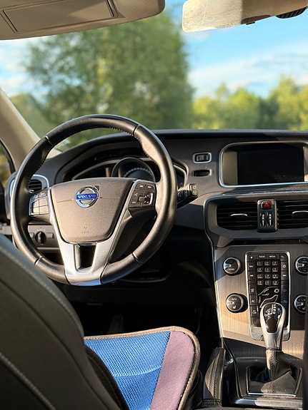 Volvo V40 13 of 24
