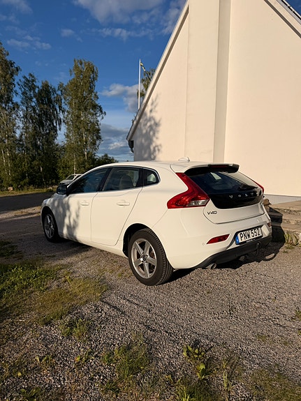 Volvo V40 5 of 5
